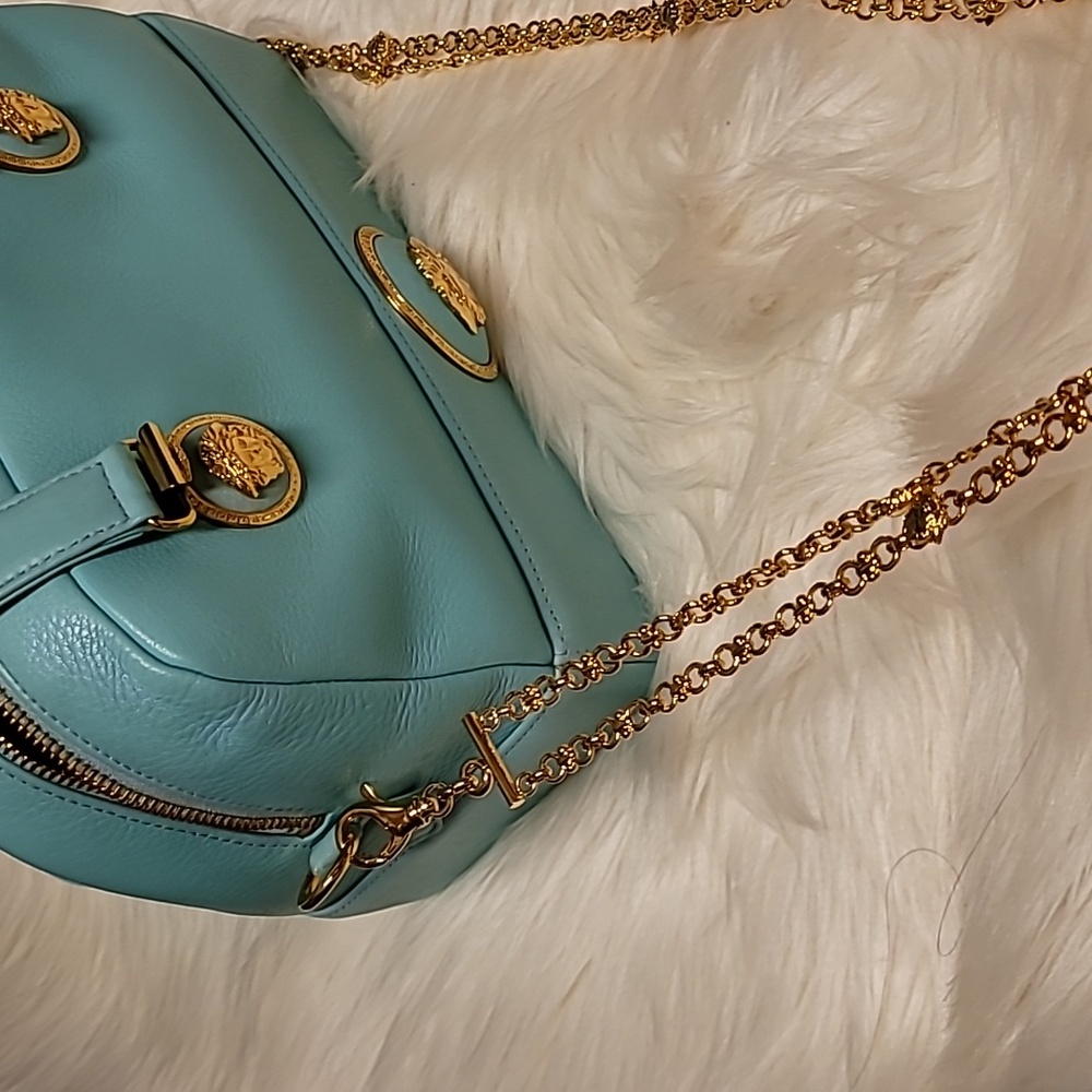 Rare Versace Aqua Leather Shoulder Bag with Gold Accents - Picture 9 of 17
